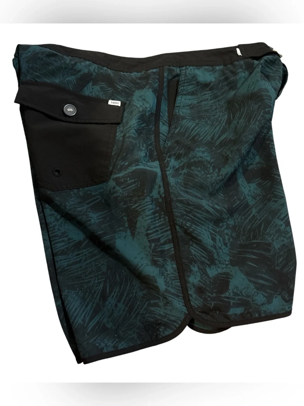 Vuori Men's Cruise Boardshorts Size: 34